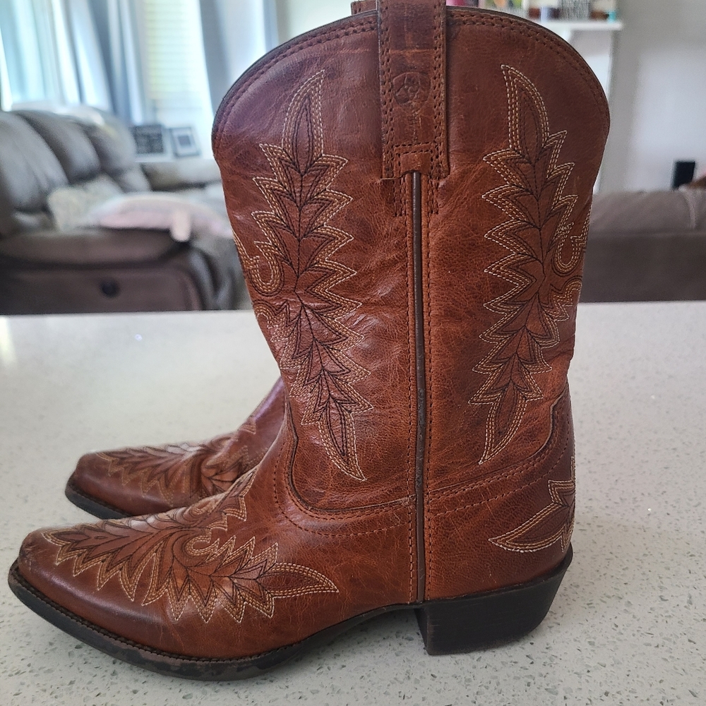 Ariat Heritage Brooklyn youth western boots-Size 1